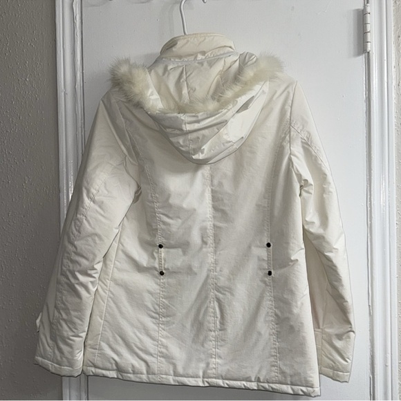 PRADA Women's White Hooded Jacket - Picture 7 of 10